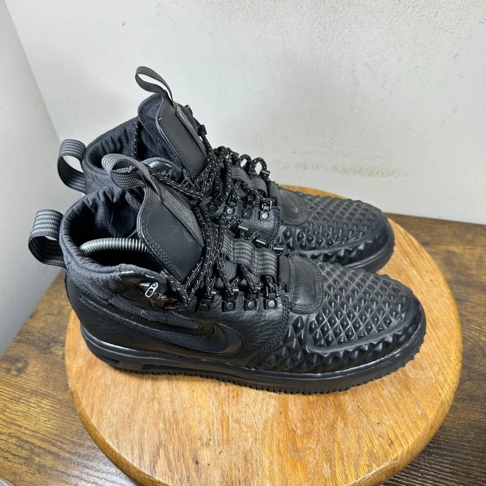 Nike Lunar Force 1 Duckboot 17 Triple Black Mens Shoes 916682-002 Size 9